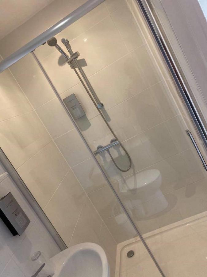 Burlington Hotel سانداوْن المظهر الخارجي الصورة